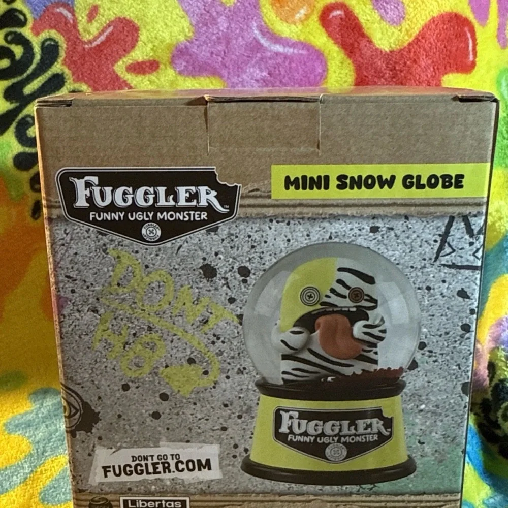 NIB OOGAH BOOGAH FUGGLER MINI SNOWGLOBE
